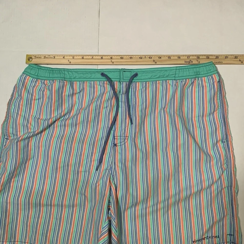 Vineyard Vines Swim Trunks Shorts Men's XL Multicolor‎ Stripe Lined Pockets